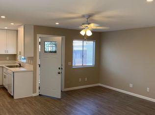 1172 Sumner Ave APT 4, El Cajon, CA 92021