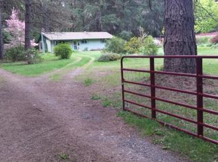 695 Starveout Creek Rd, Azalea, OR 97410