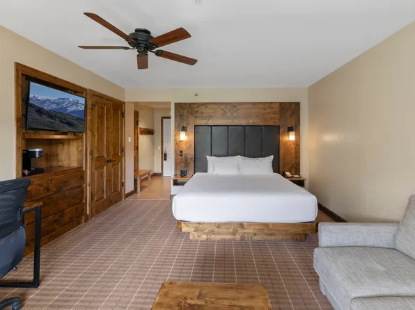 136 Country Club Dr #627/629, Telluride, CO 81435