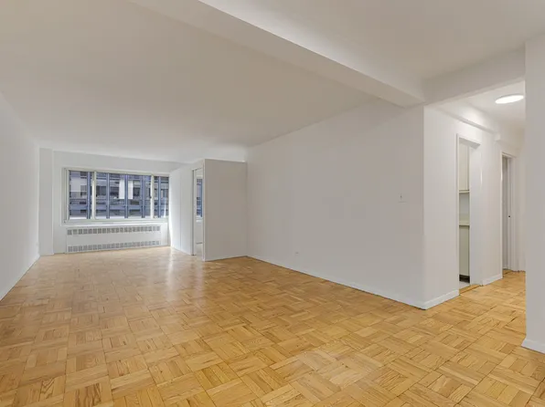 249 East 48th Street image 1 of 9