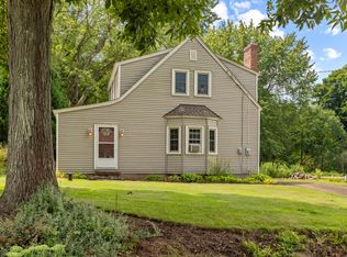 723 Bow Ln, Middletown, CT 06457