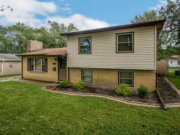 939 N Rensselaer Ave, Griffith, IN 46319