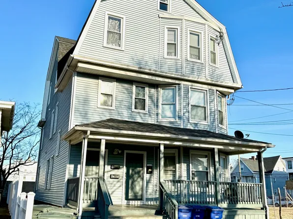 26 4th Street, Bridgeport, CT 06607