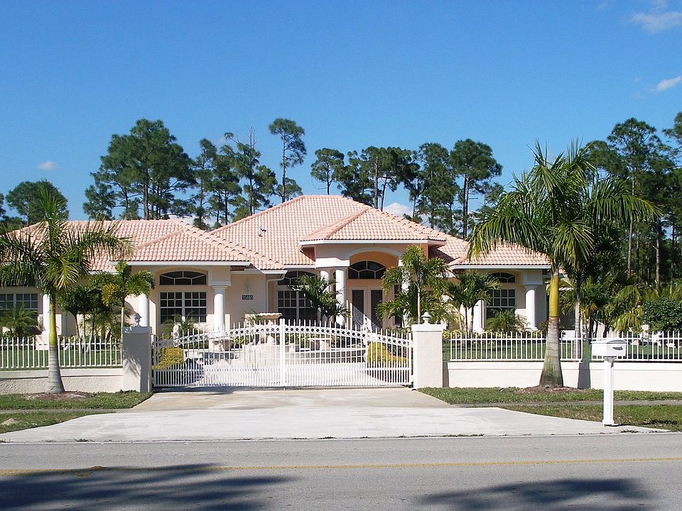 PRICE REDUCED TO $629,900