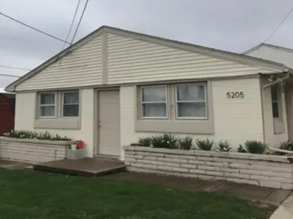 5205 College Corner Pike Unit 1, Oxford, OH 45056