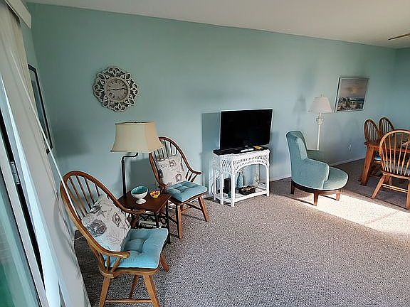 2nd image of 52 S Ocean Palm Dr Suite 52
