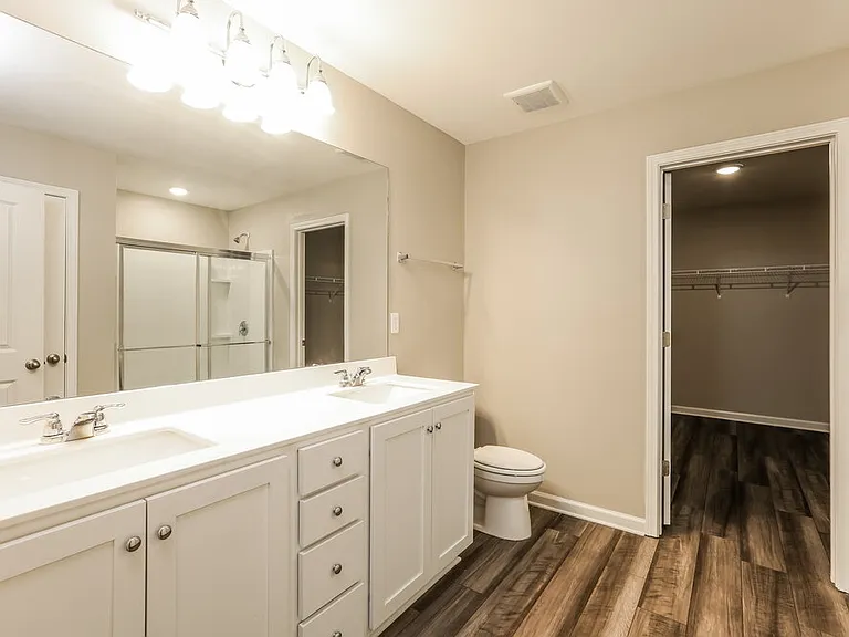 901 Feldman Chase — Photo 11
