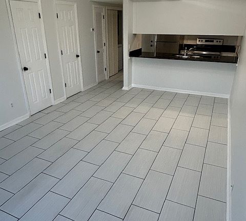 3rd image of 4026 Calvary Rd