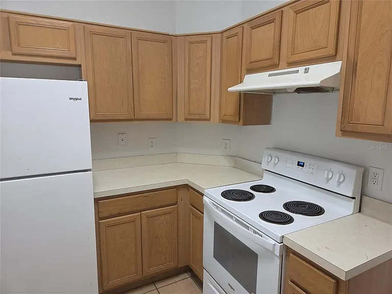 407 Arkansas Ct — Photo 15