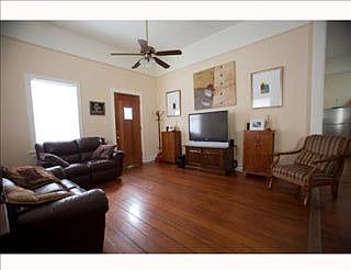 3rd image of 3117 Annunciation St