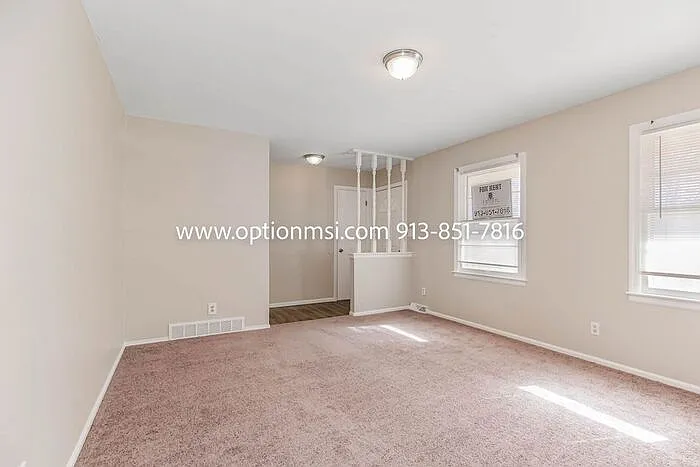 8006 E 118th Ter — Photo 24