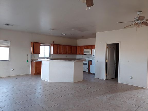 3rd image of 22416 W Roberta Dr