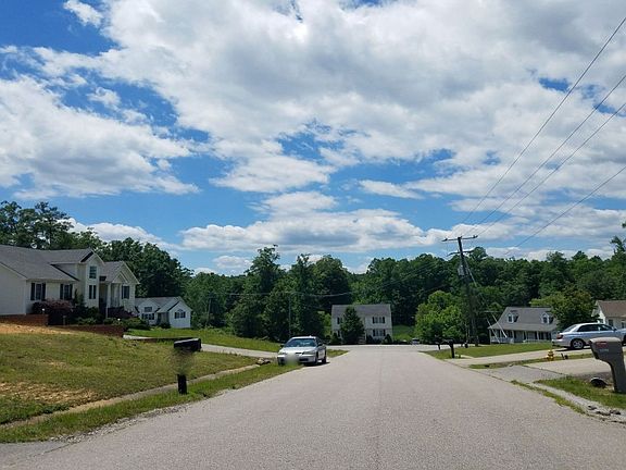 4th image of 22907 Pheasant Ct