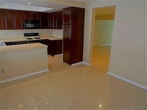 2nd image of 7904 Topanga Canyon Blvd