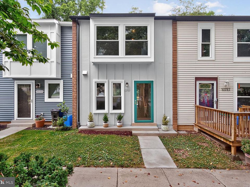 1st image of 10759 Lester St