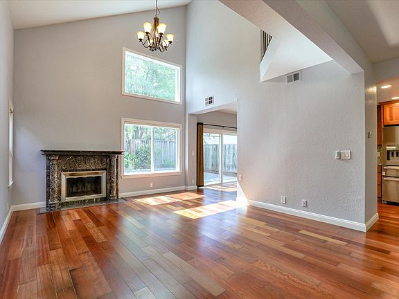 5th image of 1549 Timber Creek Dr