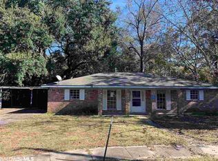1112 Baylor Dr, Mobile, AL 36618