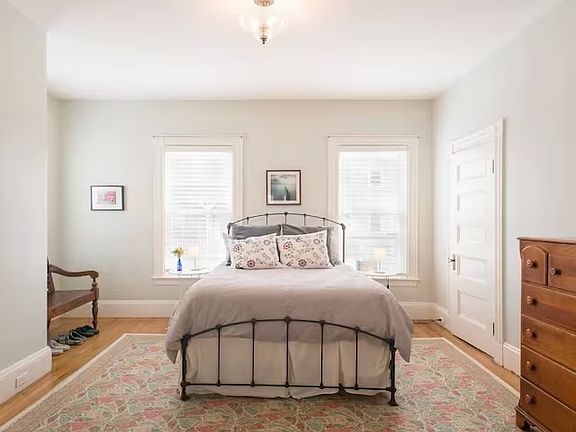 5th image of 26 Maple Ave #1