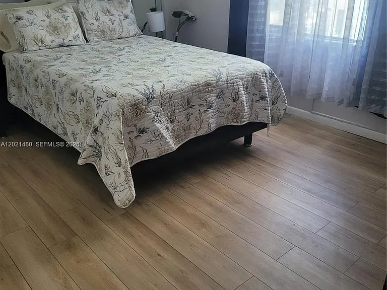 9195 Collins Ave #309 — Photo 9