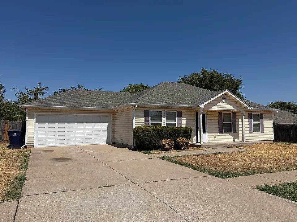 1813 NW 148th St