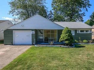 1174 Ranchland Dr, Mayfield Heights, OH 44124