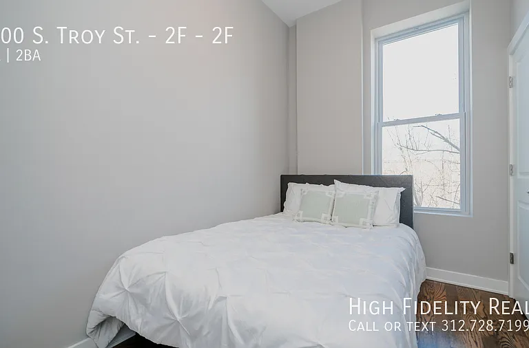 2400 S Troy St #2F — Photo 6