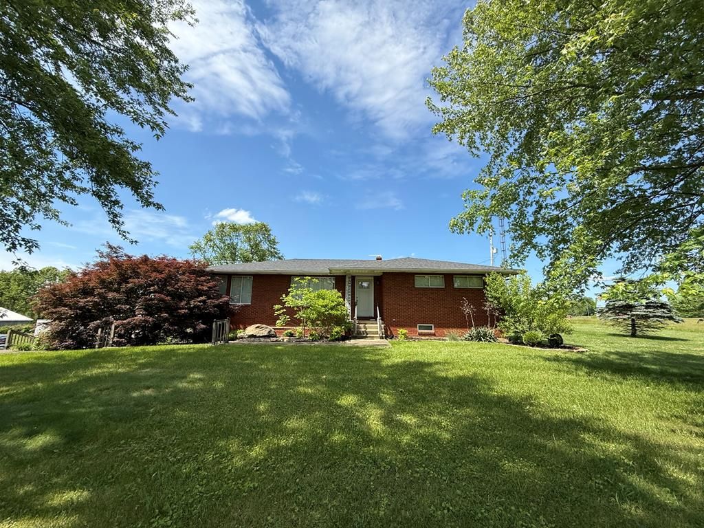 Real estate listing image