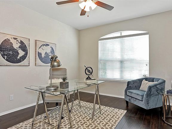 3rd image of 4505 Cormorant Dr