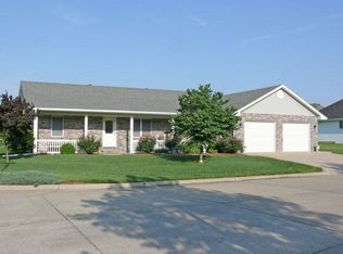 522 Breanna Blvd, California, MO 65018