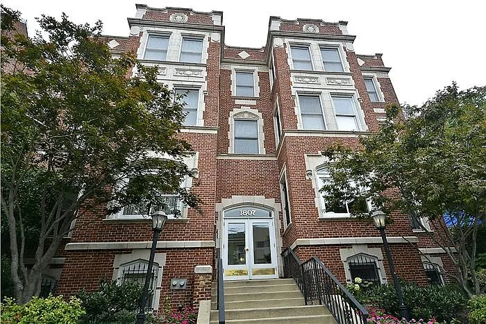 1807 California St NW APT 103 photo 1