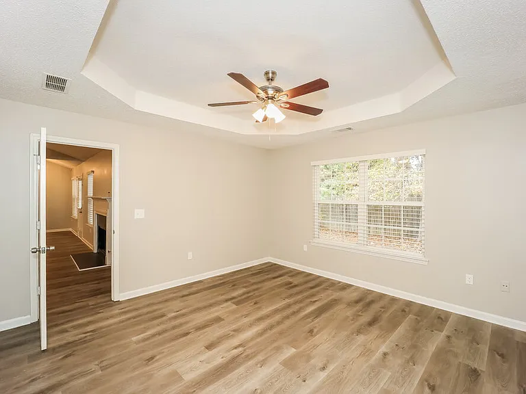 154 Fairhaven Trl — Photo 11