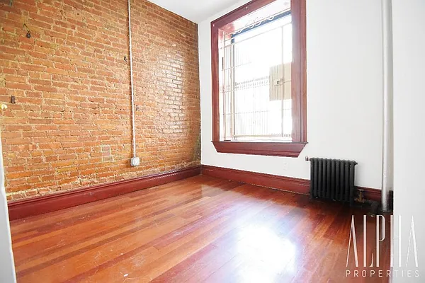 Rented by Alpha Properties NYC I LLC | media 41