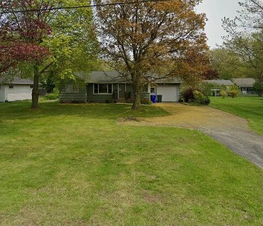 2735 Tompkins Ct photo 1