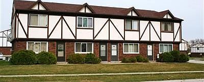 1st image of 3876 W 73rd Ct