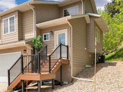 6 Calamity Ln, Deadwood, SD, 57732
