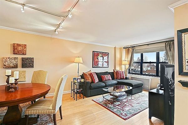 1st image of 240 E 76th St APT 10F
