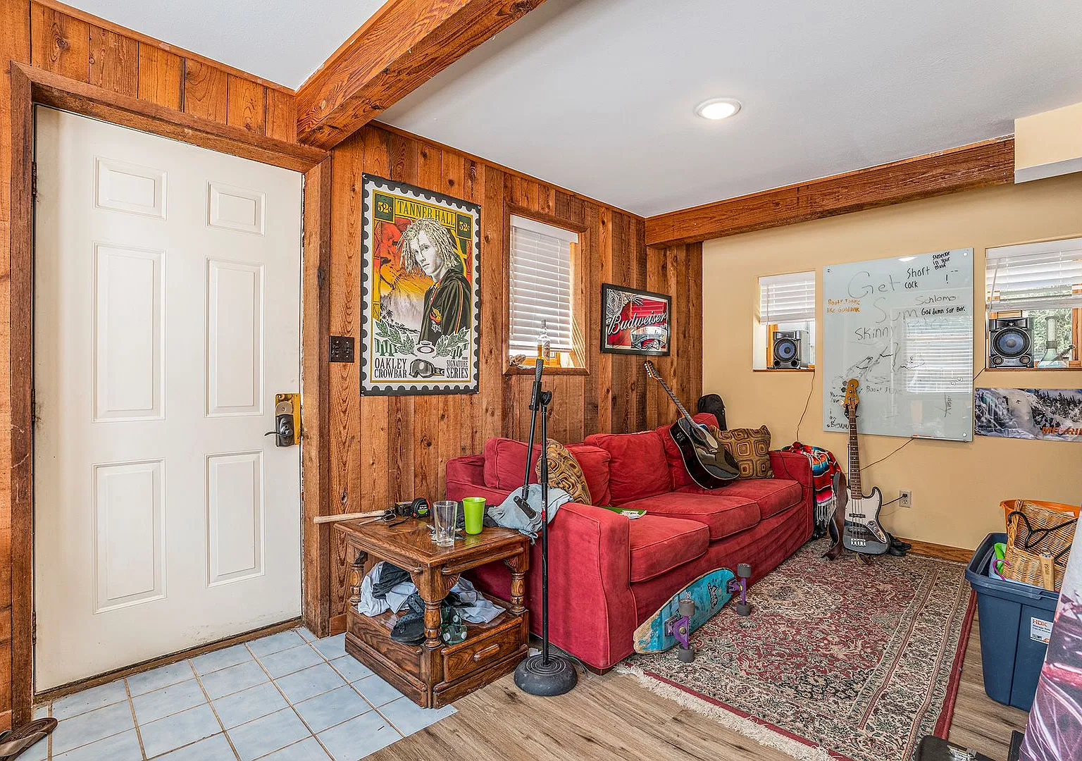 Charming 2 Bed / 1 Bath on the Hill! Remodeled Kitchen + Backyard + Storage Shed! — Photo 2
