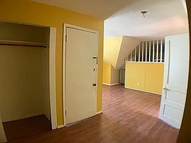 2 bed, 1.0 bath, 945 sqft, $1,225 — Photo 2