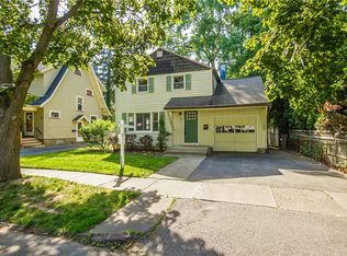 125 Amsterdam Rd, Rochester, NY 14610