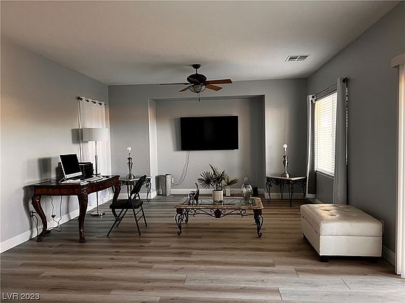 3rd image of 8228 Celina Hills St