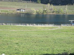 461 Stayman Flats Rd, Chelan, WA 98816