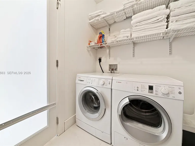 2301 Collins Ave #1210 — Photo 19