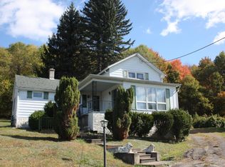 370 Upper Powderly St, Carbondale, PA 18407