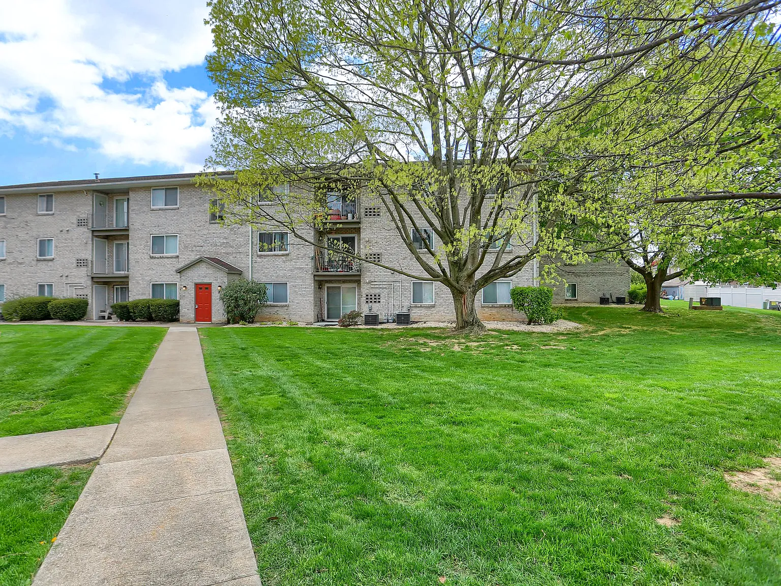 Flats of Chambersburg - North — Photo 2