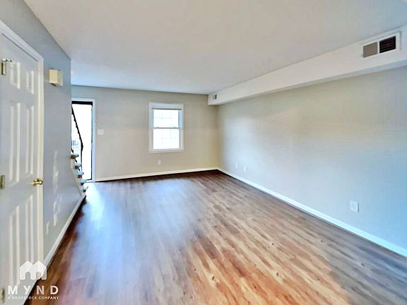 4th image of 4705 Blue Bird Ct APT A