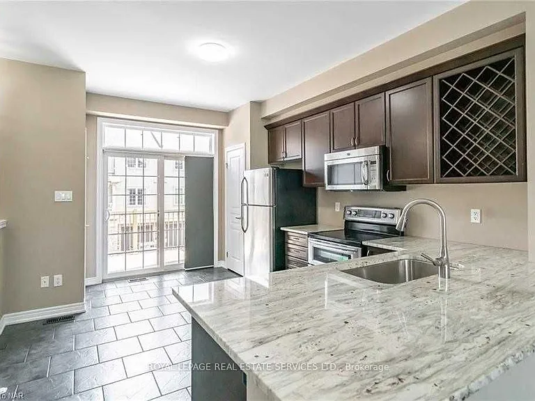 541 Winston Rd #79 — Photo 11