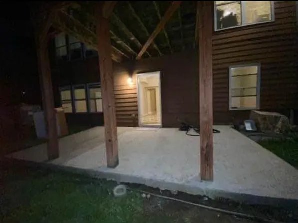 255 Laurelton Cir, Lawrenceville, GA 30044