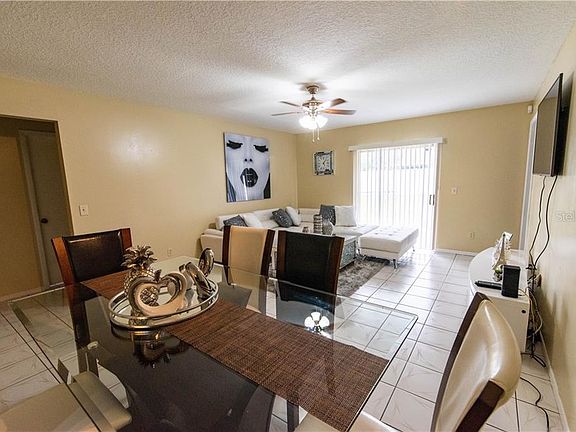 4th image of 2072 Las Palmas Cir