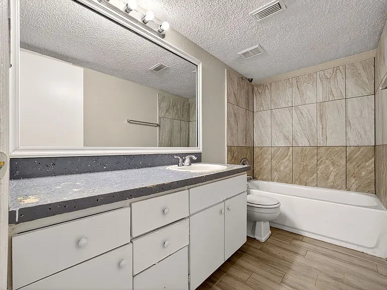 285 Wymore Rd #202 — Photo 10