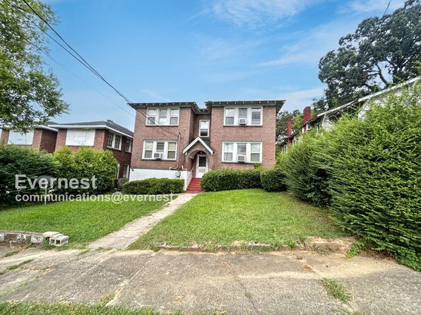 904 3rd St W UNIT D